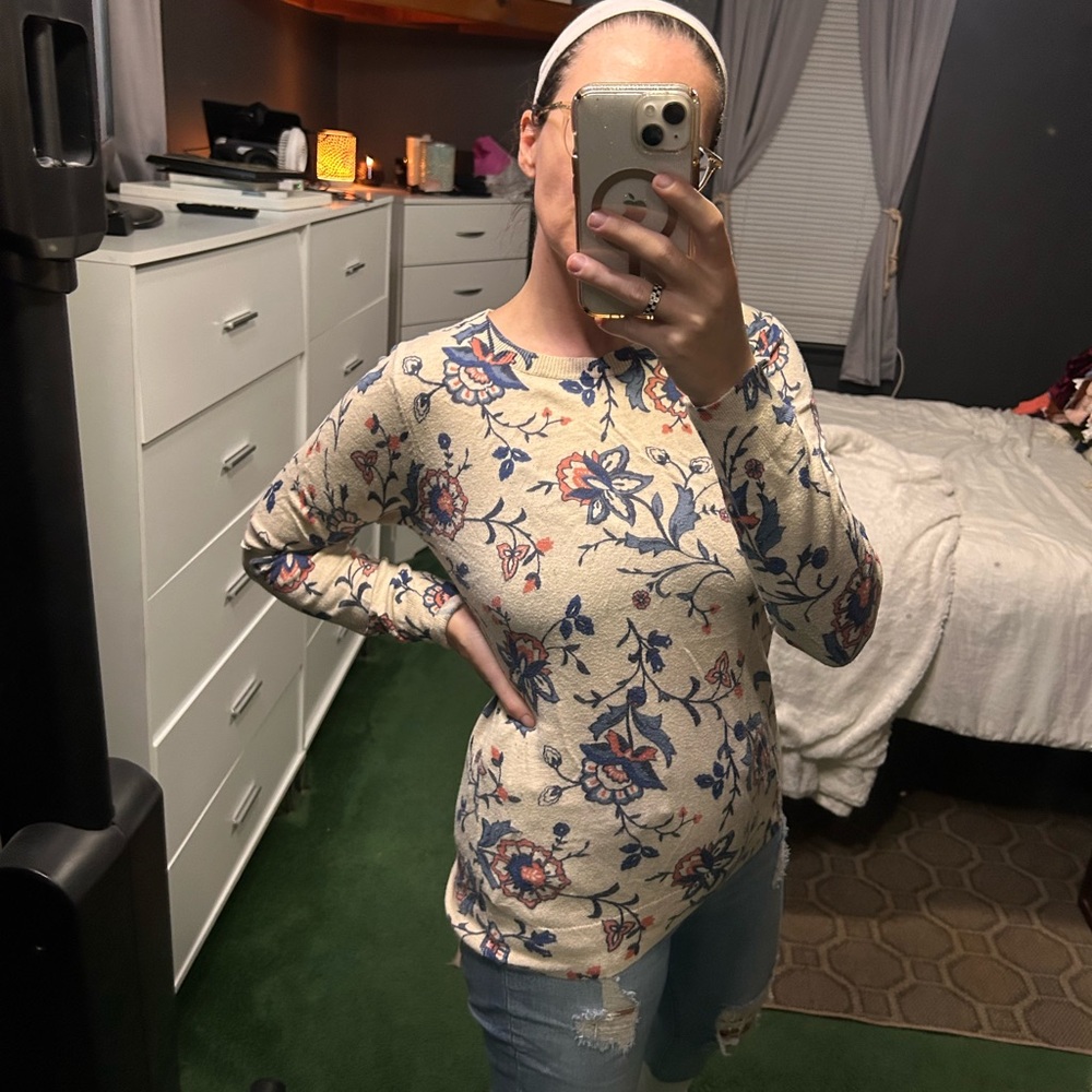 Old Navy Cream Floral Long Sleeve Blouse